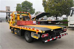 克拉玛依道路救援拖车报价